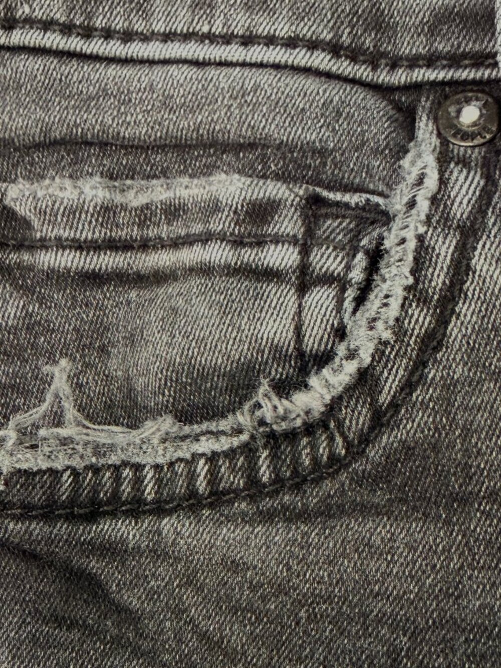 Free People "Destroyed" Black Wash Skinny Jeans - Size 27/US Size 4 - Excellent - Picture 3 of 12